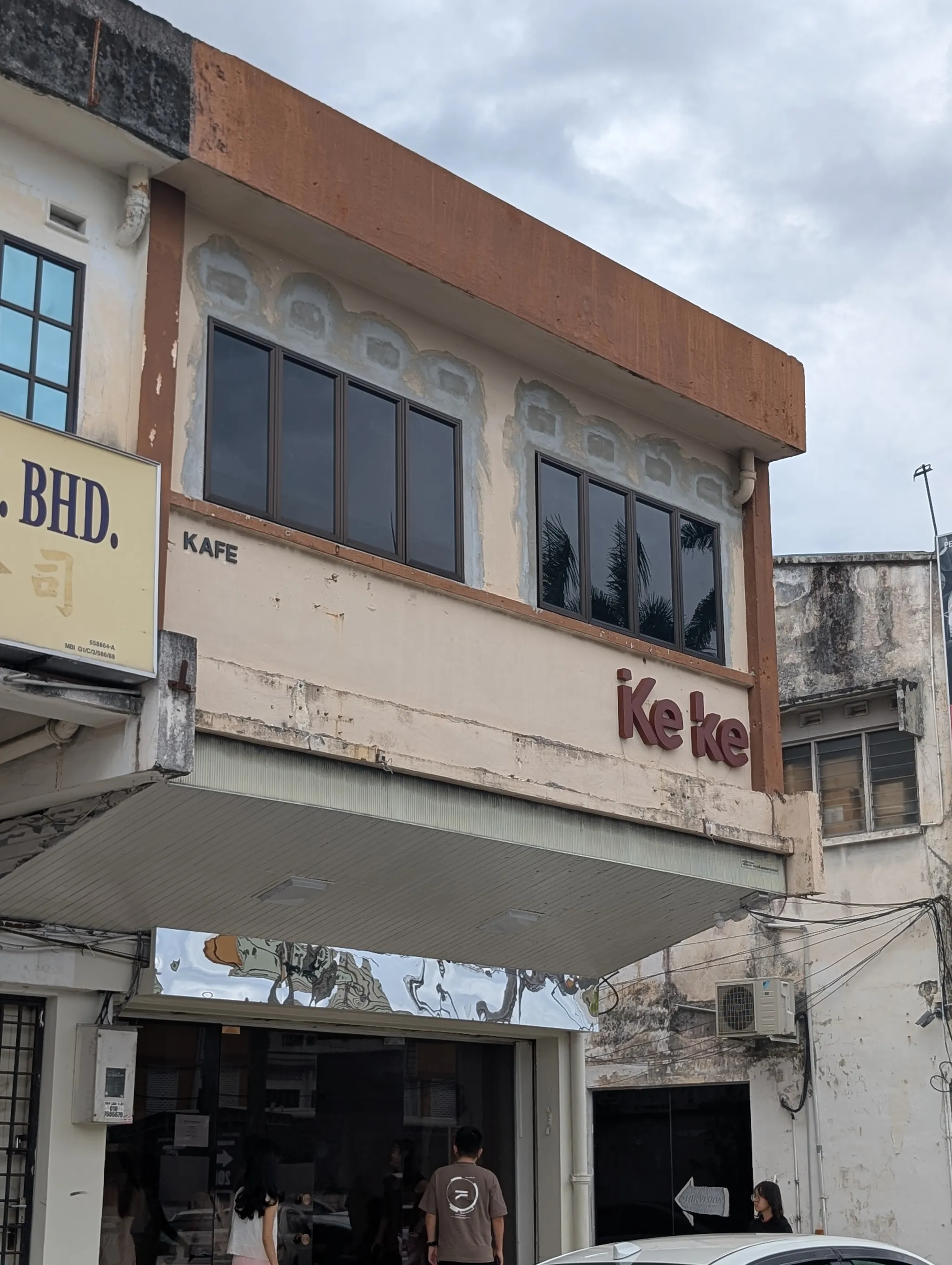 Exterior of Keke Cafe in Ipoh