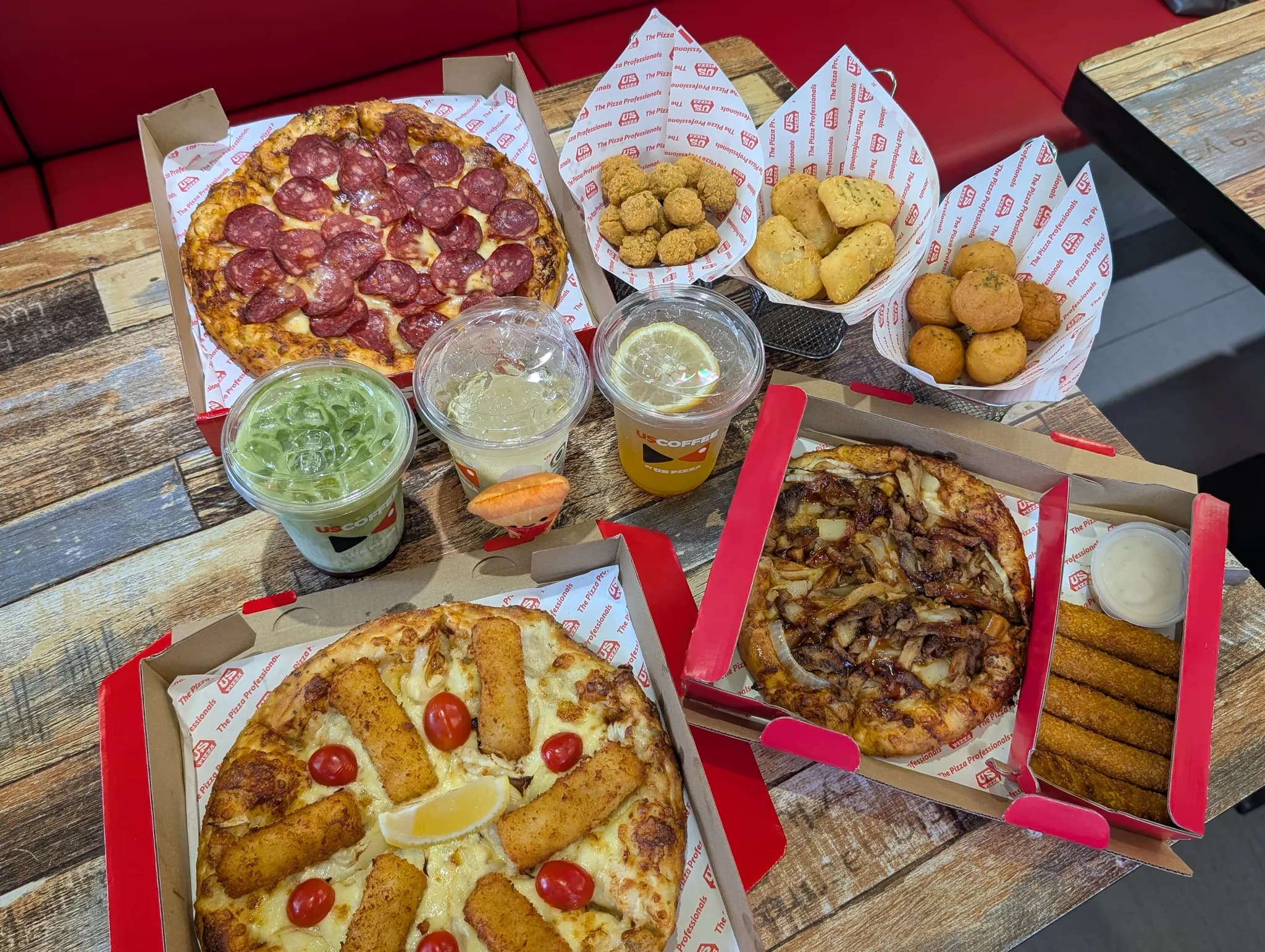 Full spread of our meal at US Pizza (West Coast Plaza Outlet) in Singapore