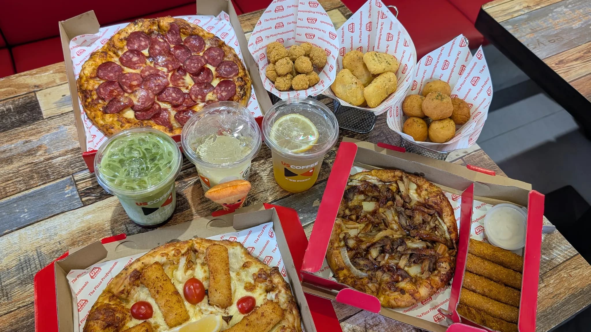 Don't Miss This: Cheesy and Unique US Pizza Joint in Singapore